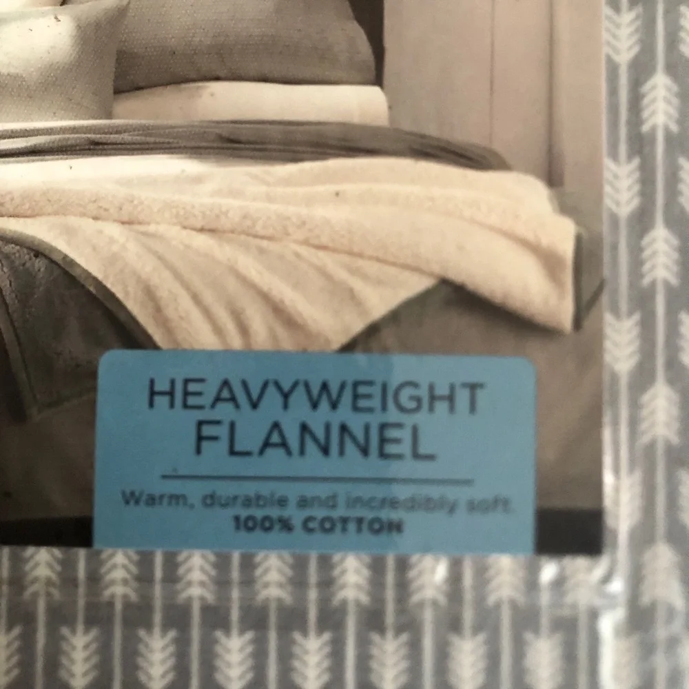 NWT Cuddl Duds 